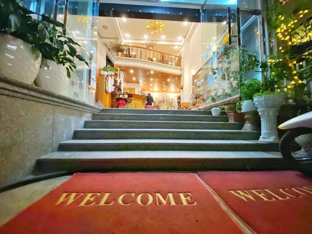Gold Night Hotel Далат Экстерьер фото