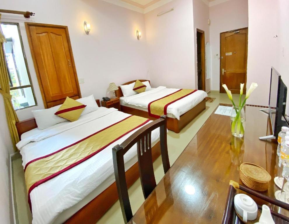 Gold Night Hotel Далат Экстерьер фото